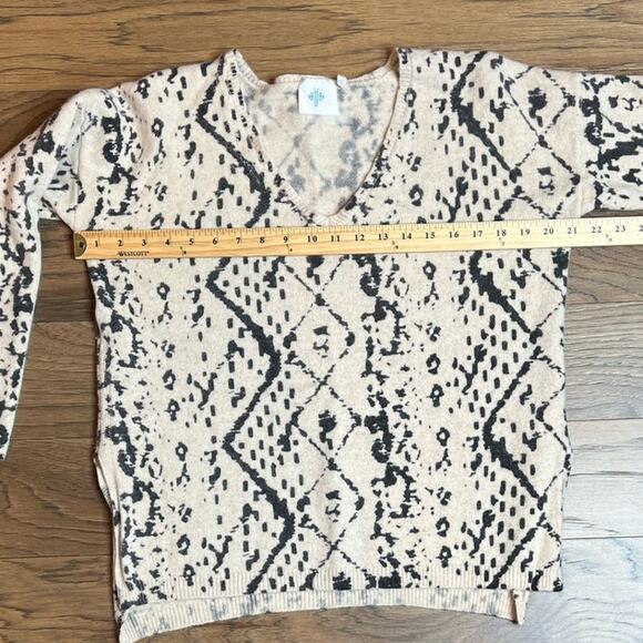 HWR for Anthropologie Women's Monogram Wool Yak Cashmere Pullover Size XXS - Picture 3 of 6